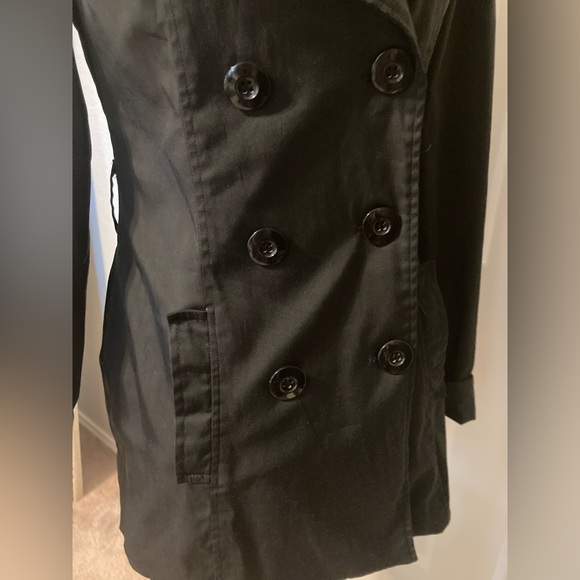 Vertigo black tailored trenchcoat - Picture 10 of 10